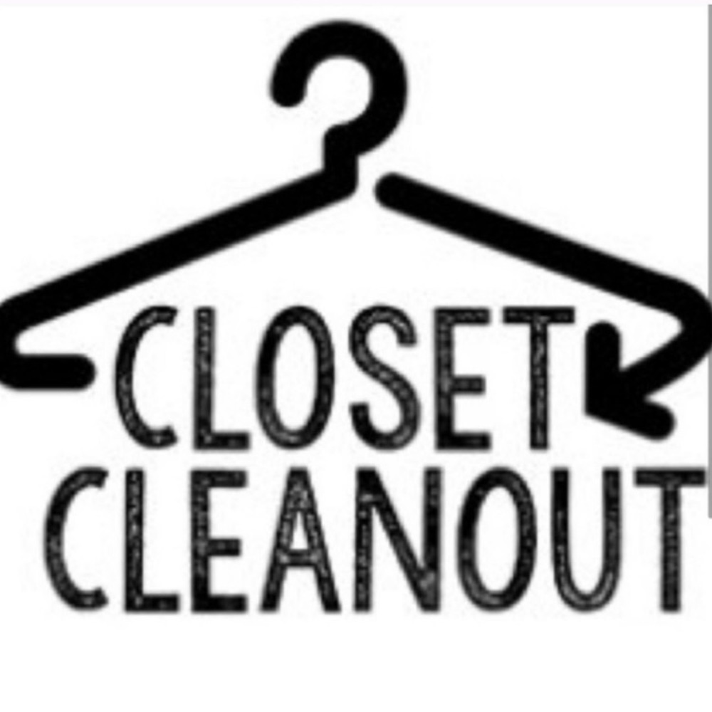 Closet clean out in progress!!